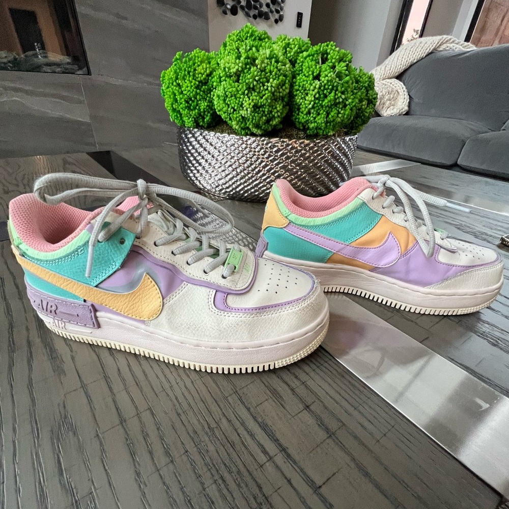 Nike Air Force 1 Low Shadow - Pale Ivory/Celestial Gold